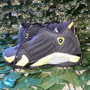 Retro Jordan 14 “thunders”